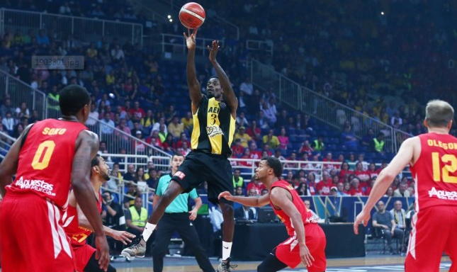 FIBA CHAMPIONS LEAGUE: Στον τελικό της Κυριακής η ΑΕΚ, 77-75 τη Μούρθια