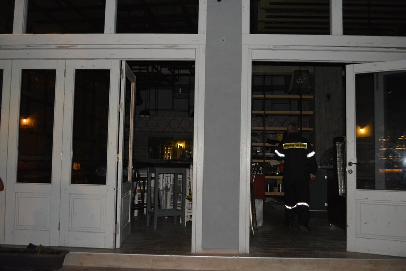 Δύο τραυματίες από έκρηξη σε εστιατόριο στα Χανιά