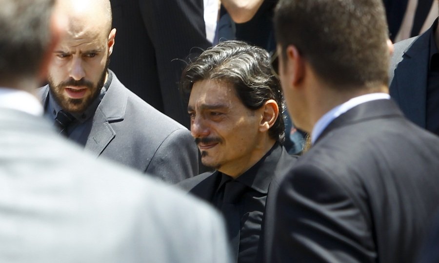 Λύγισε ο Δημήτρης Γιαννακόπουλος στο αντίο του πατέρα του (video-Photo)