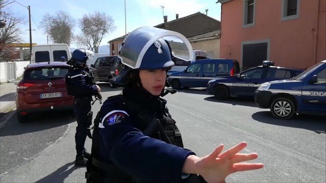 Επίθεση σε σούπερ μάρκετ στη Γαλλία από γυναίκα που κρατούσε κοπίδι
