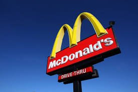 Η McDonald's κλείνει εστιατόρια λόγω κρίσης στη Βενεζουέλα