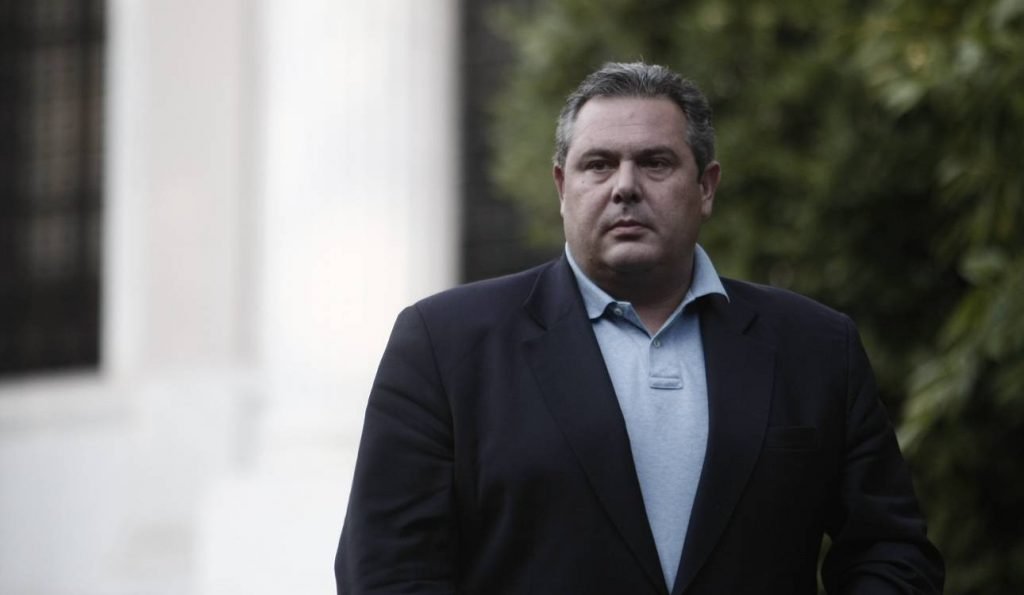 Παραιτήθηκε ο Καμμένος - Νέος Υπουργός Εθνικής Άμυνας ο Βαγγέλης Αποστολάκης