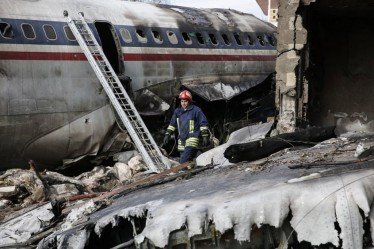 Τεχεράνη: Επτά νεκροί από συντριβή Boeing 707