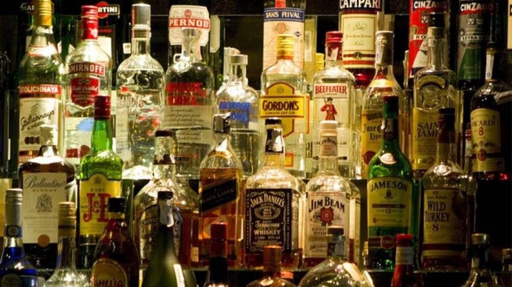 Γρεβενά : Έκλεψαν 400 φιάλες οινοπνευματωδών ποτών από σούπερ μάρκετ