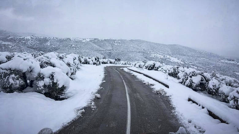 Χιόνια σε ορεινές περιοχές της Λάρισας