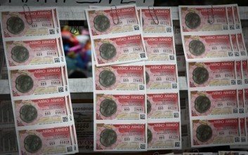 Απίστευτο: Ένα συρτάρι έκρυβε τα 2 εκατ. ευρώ του Πρωτοχρονιάτικου Λαχείου!