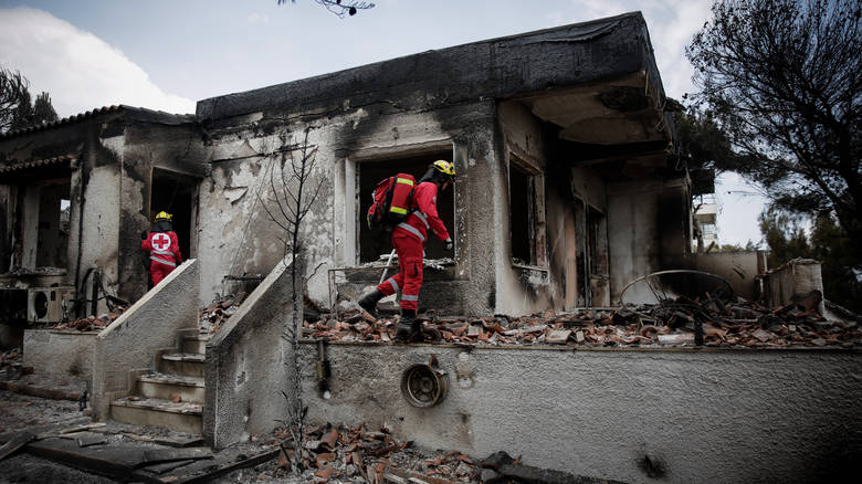 Πυρκαγιές 2018: Ολοκλήρωση του Προγράμματος Οικονομικής Ενίσχυσης του Ελληνικού Ερυθρού Σταυρού για τα πυρόπληκτα νοικοκυριά – Επόμενες Δράσεις