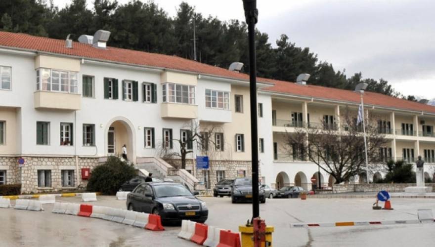 Νοσοκομείο Ιωαννίνων : Απαγόρευσαν το επισκεπτήριο λόγω της γρίπης