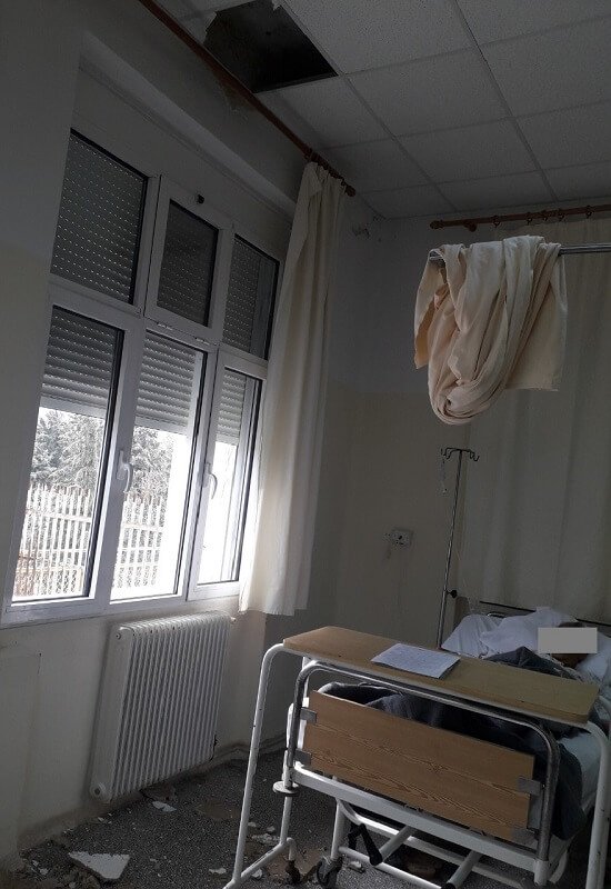 Κιλκίς : Νοσοκομείο υψηλού κινδύνου – Η απάντηση του διοικητή μετά την πτώση τμήματος της ψευδοροφής 