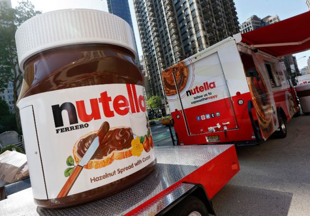 Η Ferrero σταματά την παραγωγή Nutella και Kinder Bueno