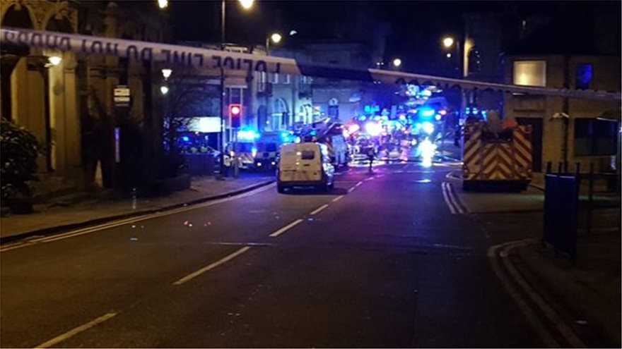 Βρετανία: Έκρηξη με πολλούς τραυματίες