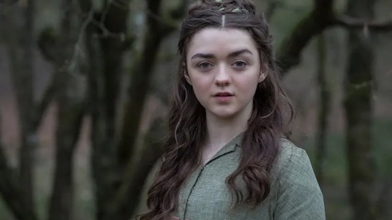 Game of Thrones: Η Άρια μιλά για την «αμήχανη» πρώτη φορά που έκανε σεξ στο πλατό