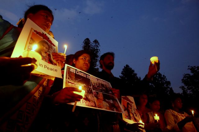 Σρι Λάνκα: Στους 310 νεκρούς αυξήθηκε ο απολογισμός των θυμάτων