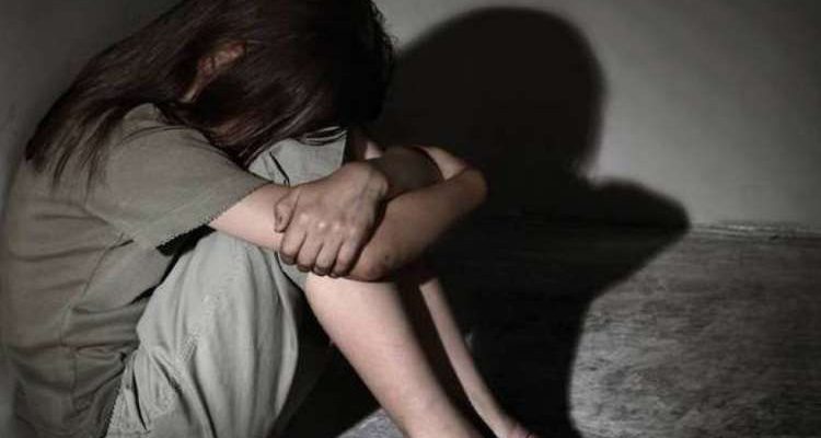 Κρήτη: Ποινή 39 ετών στον 35χρονο που βίαζε την ανήλικη κόρη του