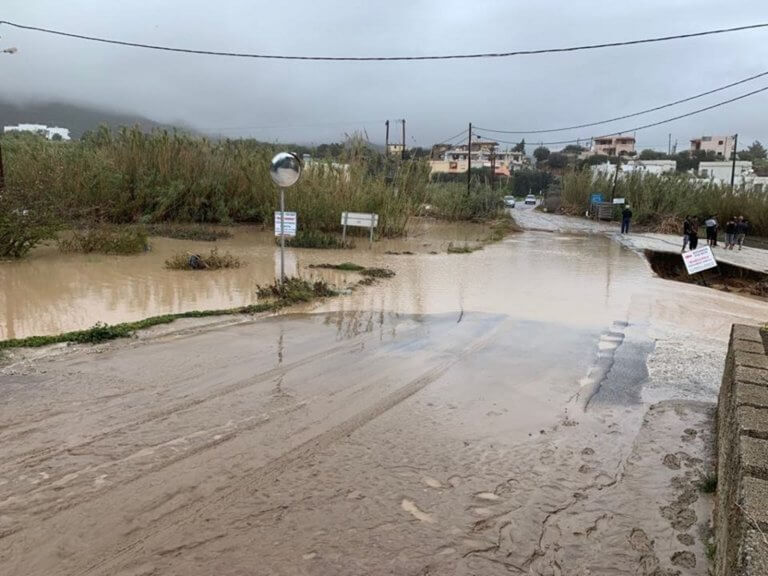 Καιρός: «Να κηρυχθεί ο Δήμος Ιεράπετρας σε κατάσταση έκτακτης ανάγκης»