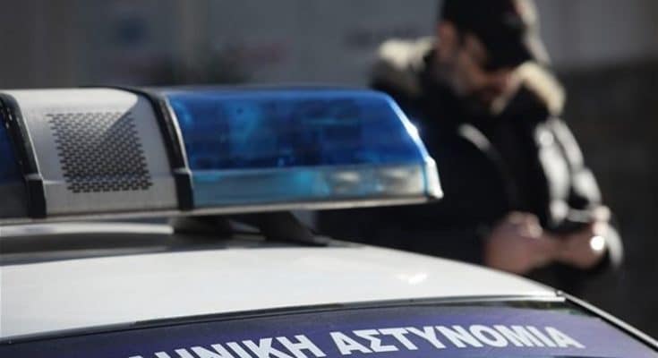 Συνελήφθη αστυνομικός για υπεξαίρεση και παράβαση καθήκοντος