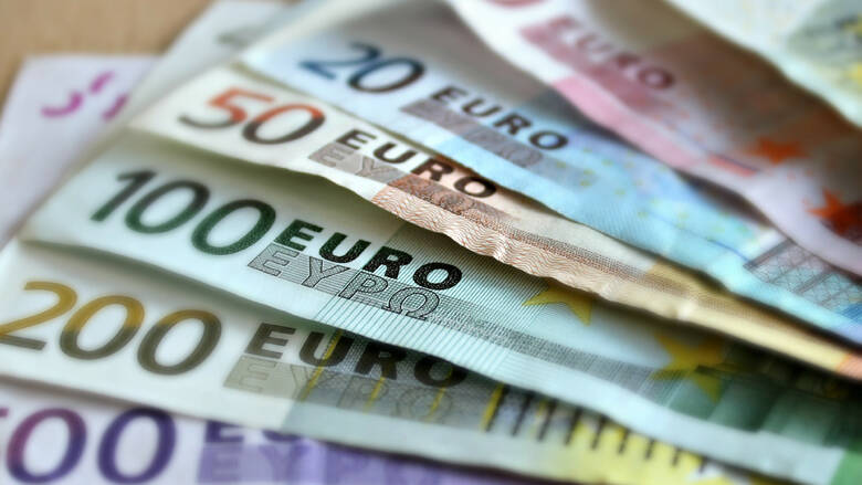 Video: Τι θα συμβεί αν βάλετε για πλύσιμο ένα χαρτονόμισμα του ευρώ;