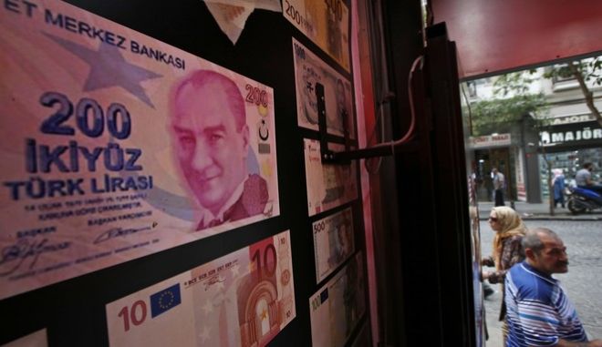 Οικονομικοί δείκτες: Η Τουρκία στο χείλος του γκρεμού - Ποιους θα συμπαρασύρει