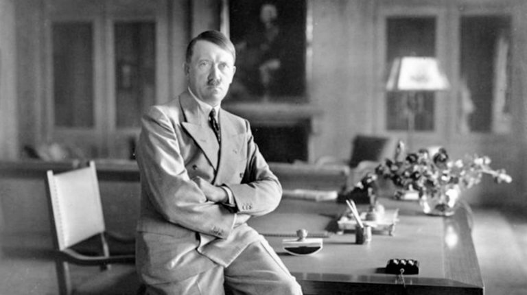 Αδόλφος Χίτλερ: Το μυστικό που κράτησε πάνω από 70 χρόνια!
