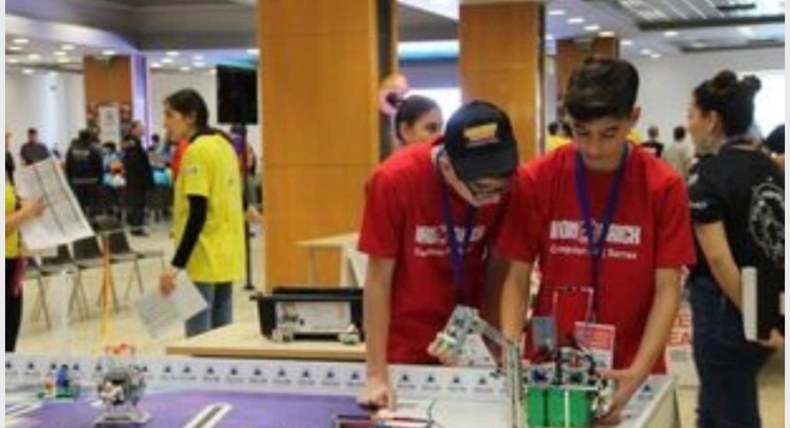 Μιλούν μαθητές που διακρίθηκαν στον Παγκόσμιο Διαγωνισμό Εκπαιδευτικής Ρομποτικής με Lego