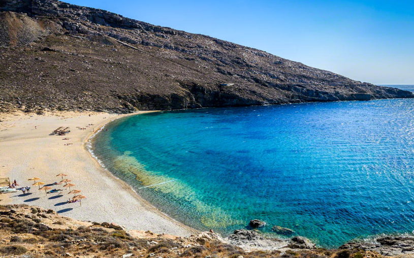 Δείτε ποια είναι η πρώτη παραλία στην Ελλάδα που απαγορεύεται το κάπνισμα