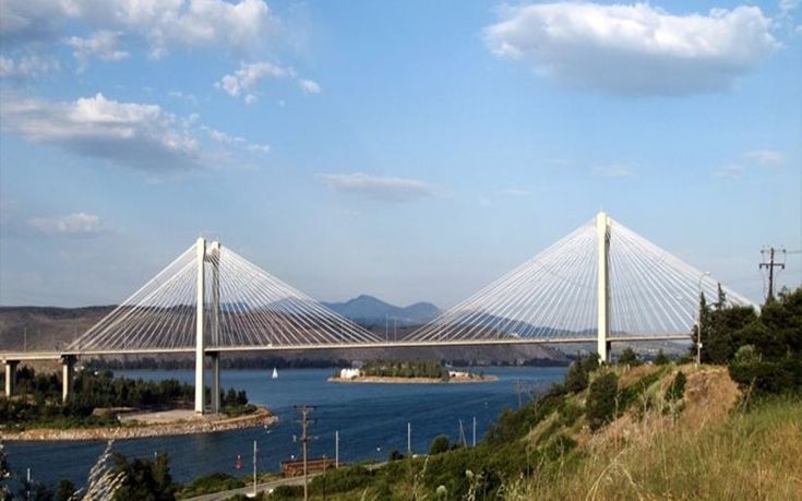 40χρονος αυτοκτόνησε πηδώντας από την υψηλή γέφυρα της Χαλκίδας
