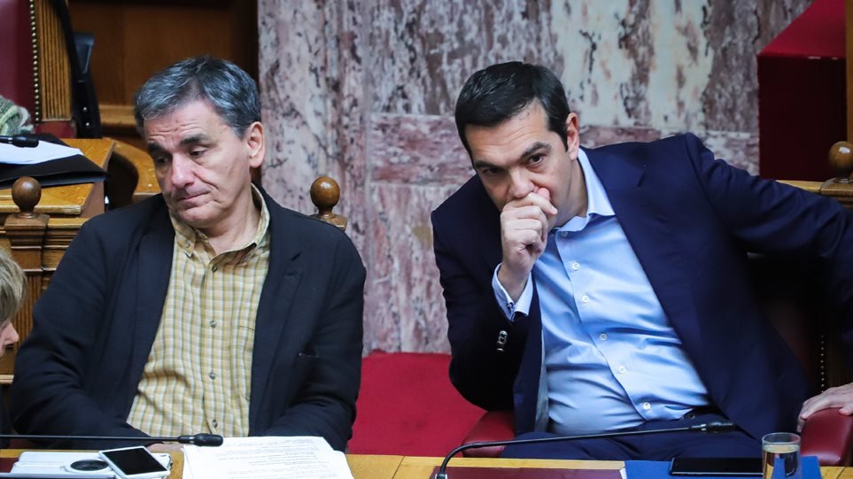 Γκρίνια στον ΣΥΡΙΖΑ: Φάγαμε χαστούκι γιατί ξεχάσαμε τη μεσαία τάξη!