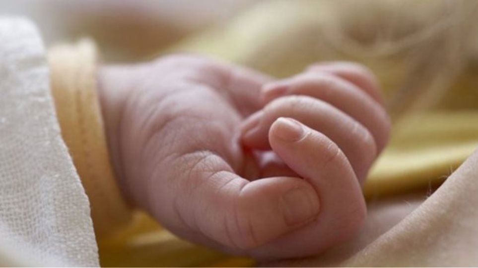 2,5 μηνών βρέφος, νεκρό στην Αμαλιάδα - Σε κατάσταση σοκ οι γονείς