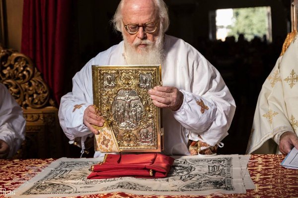 Ένα αφιέρωμα στον Αρχιεπίσκοπο Τιράνων Αναστάσιο σε βίντεο
