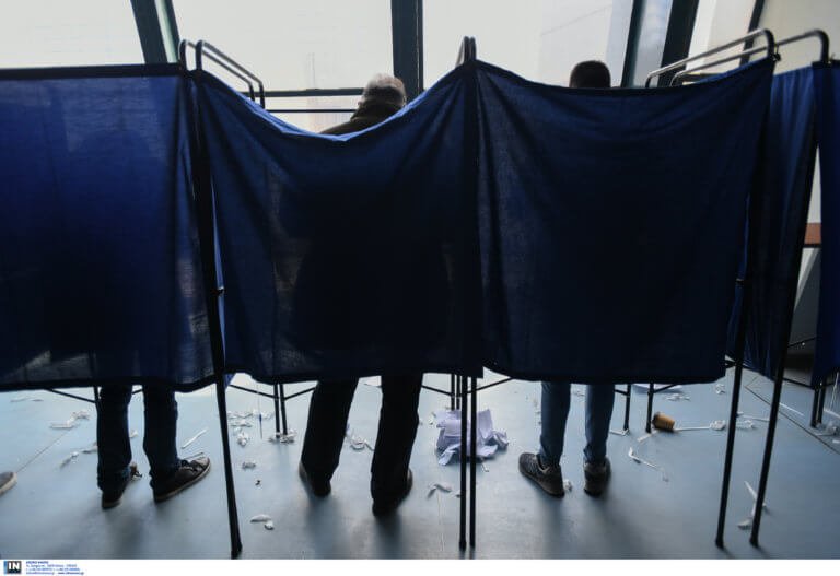 Εκλογές 2019: Στην κάλπη με Σώρρα και Βεργή! Αυτά είναι τα κόμματα που θα συμμετάσχουν