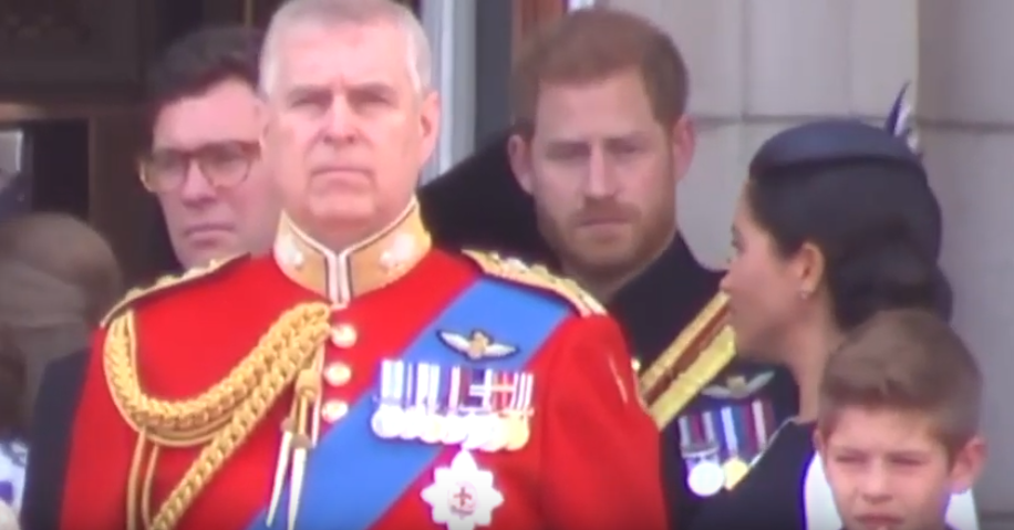 Βρετανία: O πρίγκιπας Χάρι... «μάλωσε» τη Μέγκαν Μαρκλ δημοσίως! (video)