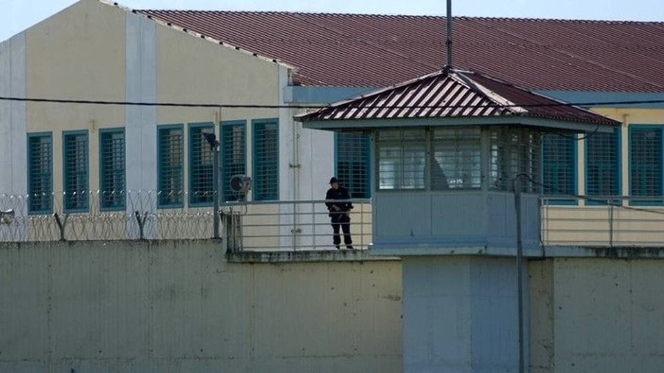 Φυλακές Τρικάλων: Προσπάθησαν να περάσουν με drone αντικείμενα