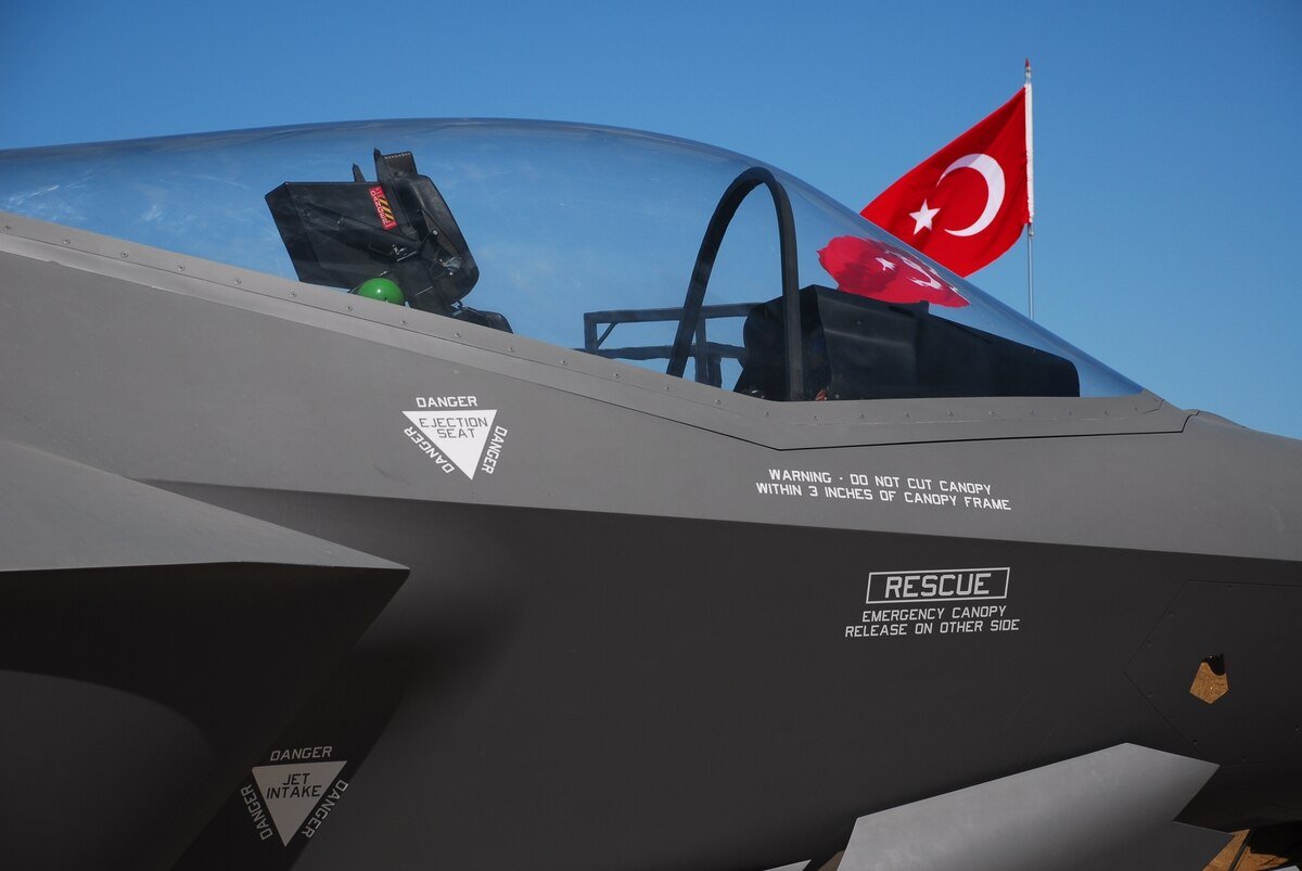 Στα $9δις η οικονομική ζημιά της Τουρκίας από τον αποκλεισμό των F-35