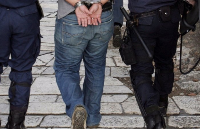 Πάτρα: Πέντε συλλήψεις σε περιοχές της Δυτικής Ελλάδας για ενδοοικογενειακή βία