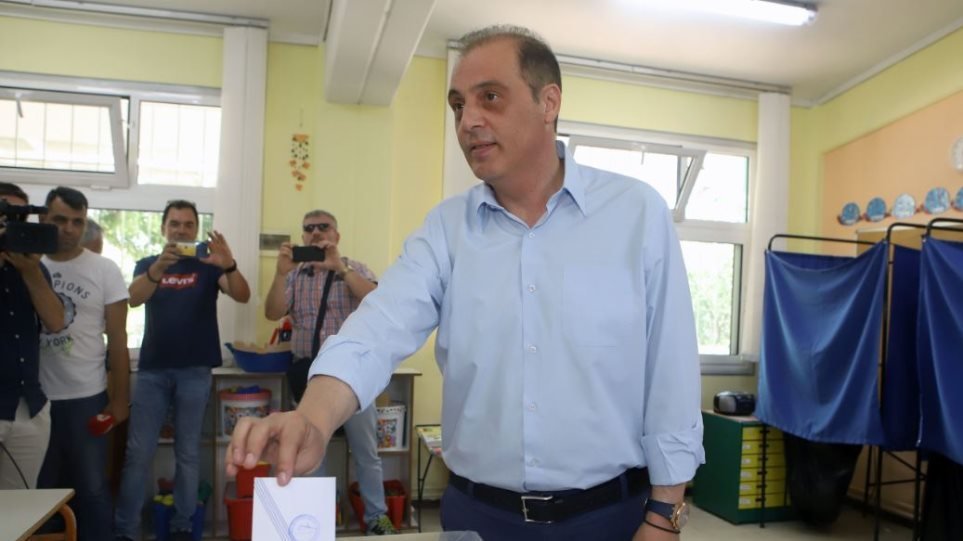 (Video) Βελόπουλος: Να δώσουμε τη λύση και να είναι ελληνική