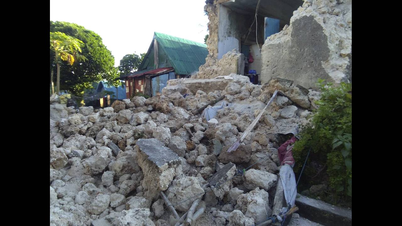 Οκτώ νεκροί και δεκάδες τραυματίες στις Φιλιππίνες από σεισμό