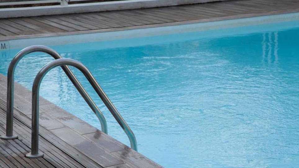 Νέα τραγωδία σε πισίνα: Νεκρή 43χρονη Φιλανδή στην Σάμο