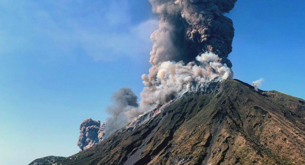 Σικελία: Ξύπνησε το ηφαίστειο στο νησί Στρόμπολι!