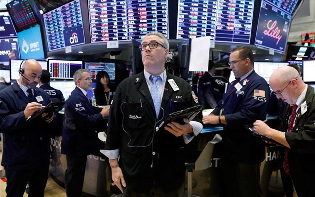 Ανησυχία από την πτώση του «Dow Jones»...