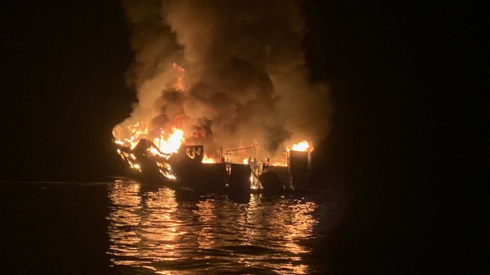 Φωτιά σε σκάφος στην Καλιφόρνια: Ανασύρθηκαν 25 σοροί