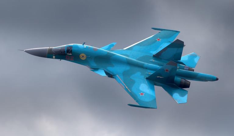 Συναγερμός στη Ρωσία: Δύο μαχητικά αεροσκάφη Su-34 συγκρούστηκαν στον αέρα!