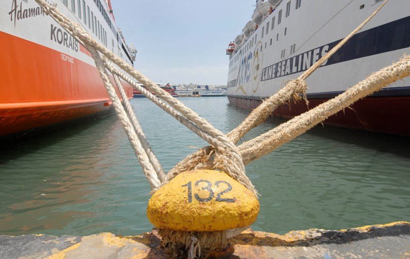 Απεργία ΠΝΟ: Δεμένα και σήμερα τα πλοία στα λιμάνια