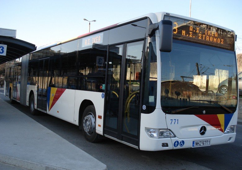 Φρίκη στη Θεσσαλονίκη: Αυνανίστηκε και εκσπερμάτισε σε κοπέλα μέσα στο λεωφορείο!