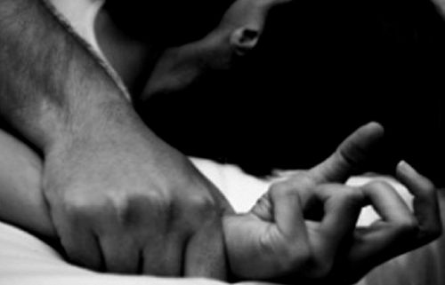 Απόπειρα βιασμού 20χρονης από αλλοδαπό στη Λέσβο