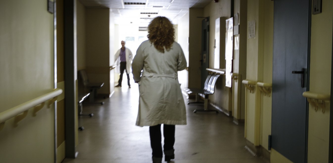 Ξυλοδαρμό σε βάρος νοσηλεύτριας καταγγέλλει η ΠΟΕΔΗΝ
