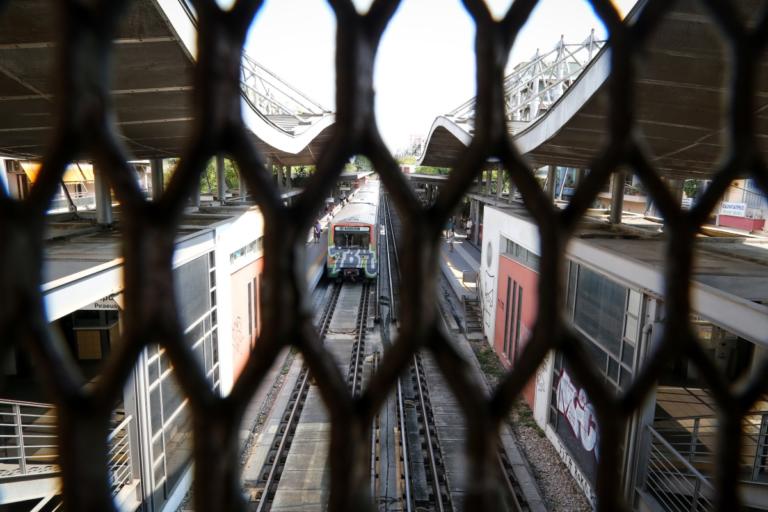 Νέα απεργία την Πέμπτη: Ποιες ώρες κλείνουν μετρό, τραμ και ηλεκτρικός