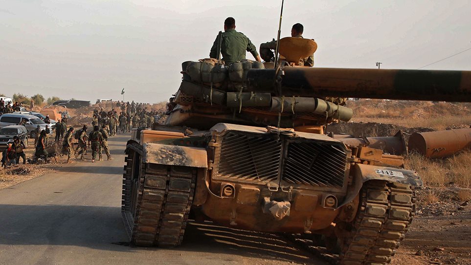 Συρία: Αντιστέκονται οι Κούρδοι στην τουρκική εισβολή - Σφοδρές συγκρούσεις στη Μανμπίτζ