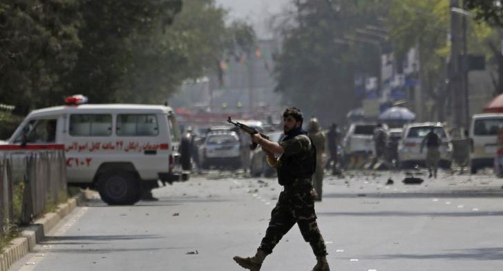 Αφγανιστάν: Αιματηρή επίθεση σε τζαμί - Τουλάχιστον 17 νεκροί