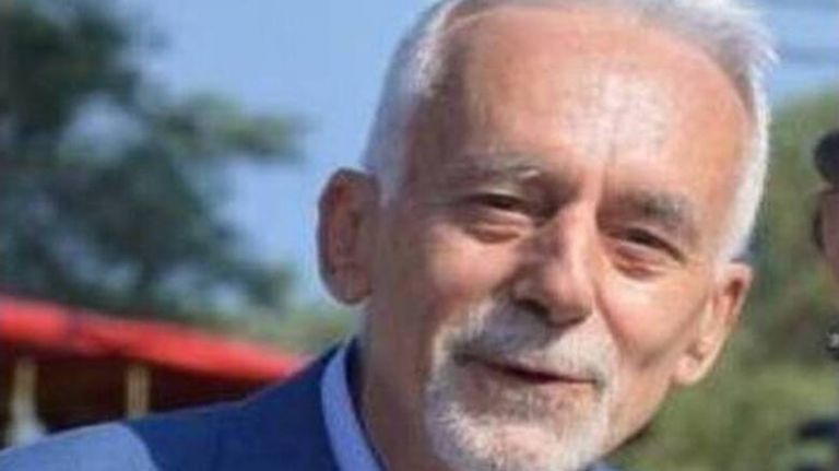Απεβίωσε ο δημοσιογράφος Μάρκος Μουζάκης