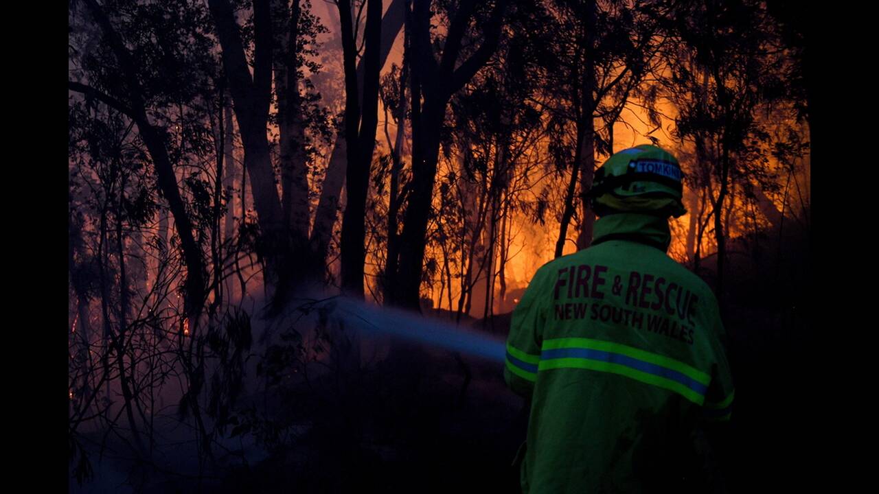 Αυστραλία: Ατέλειωτη η μάχη των πυροσβεστών - Αναμένεται άνοδος της θερμοκρασίας